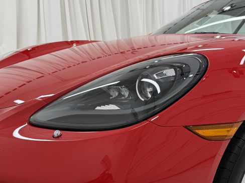 Certified 2024 Porsche 718 Cayman image 17