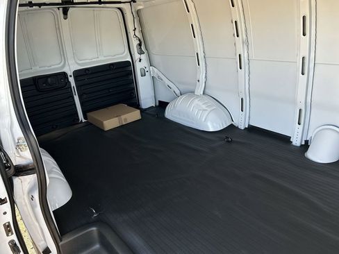 New 2025 GMC Savana 2500 w/ Driver Convenience Package image 25