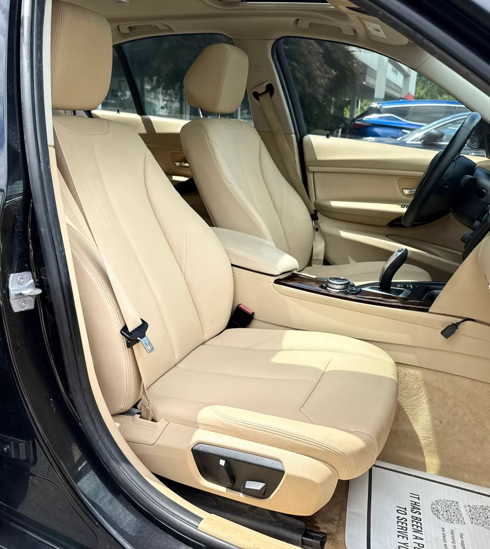 Used 2014 BMW 320i xDrive Sedan AWD/4WD image 38