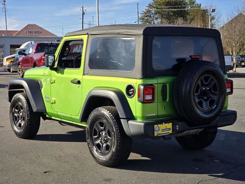 Used 2018 Jeep Wrangler Sport image 23