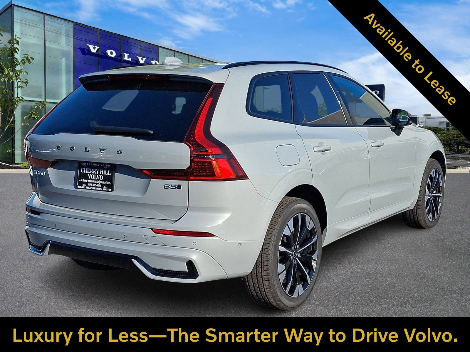 Certified 2026 Volvo XC60 B5 Plus w/ Climate Package AWD/4WD image 6
