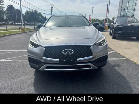Used 2019 INFINITI QX30 AWD w/ Navigation Package image 9