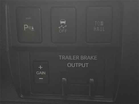 Used 2019 Toyota Tundra Platinum image 22