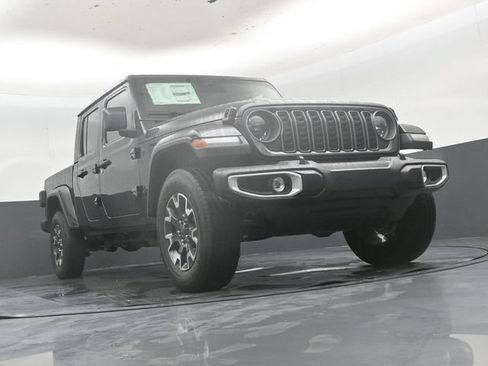New 2026 Jeep Gladiator Sport AWD/4WD image 45