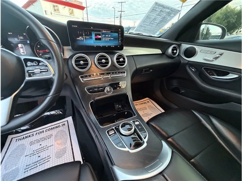 Used 2020 Mercedes-Benz C 300 Sedan image 34
