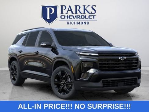New 2027 Chevrolet Traverse LT FWD image 2