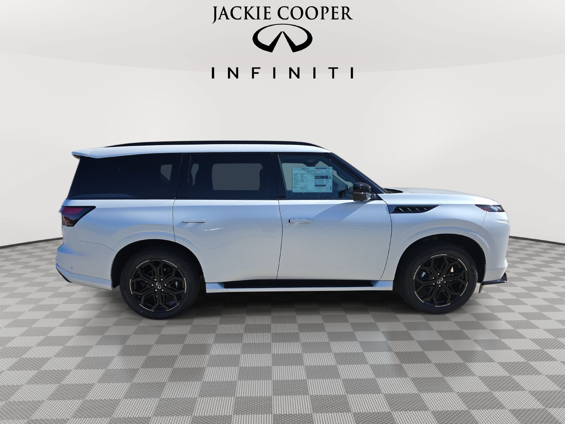 New 2026 INFINITI QX80 4WD image 4