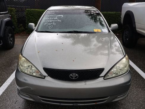 Used 2006 Toyota Camry LE FWD image 5