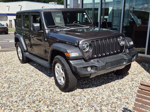 Certified 2022 Jeep Wrangler Unlimited Sport AWD/4WD image 3