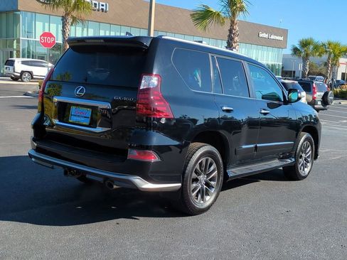 Used 2017 Lexus GX 460 image 5