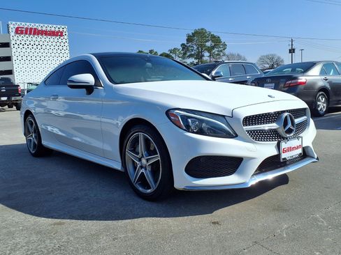 Used 2017 Mercedes-Benz C 300 4MATIC Coupe image 2