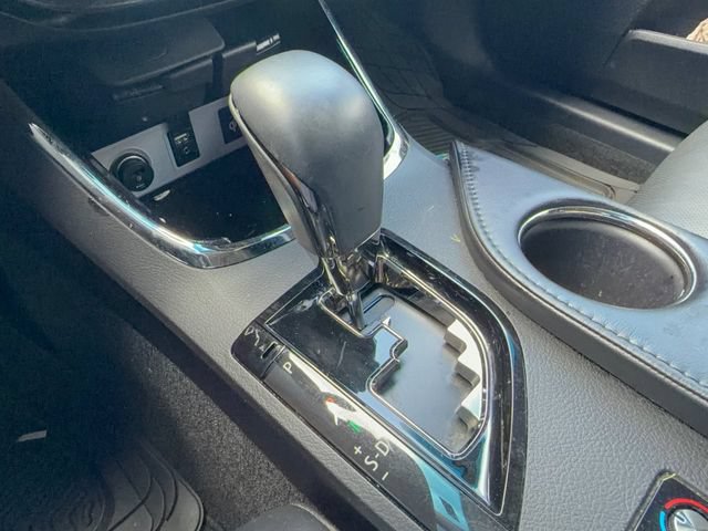 Used 2018 Toyota Avalon Limited FWD image 24