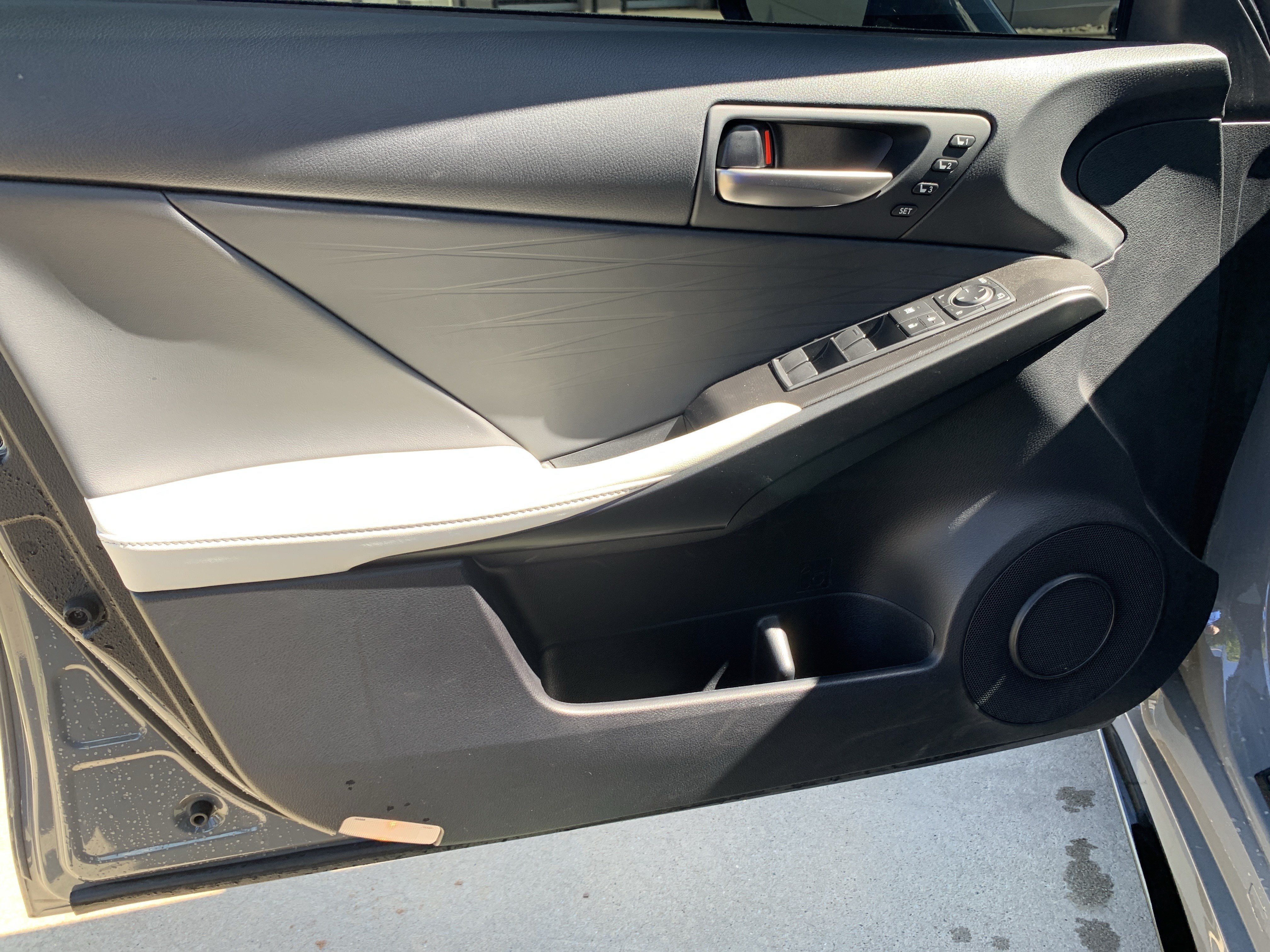 Used 2025 Lexus IS 350 F Sport RWD image 14