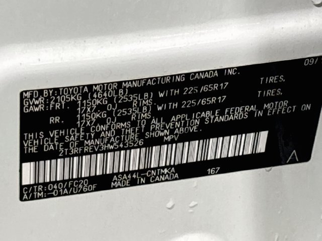 Used 2017 Toyota RAV4 XLE w/ Carpet Mat Package AWD/4WD image 25