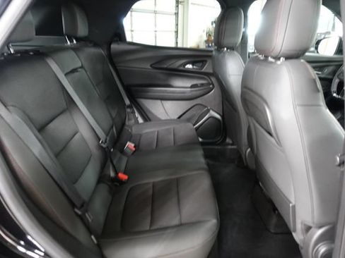 Used 2023 Chevrolet TrailBlazer RS w/ Convenience Package FWD image 23