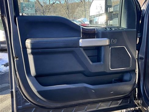 Used 2022 Ford F250 Lariat w/ Tremor Off-Road Package image 18