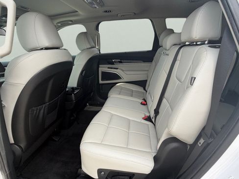 Certified 2024 Kia Telluride EX FWD image 24
