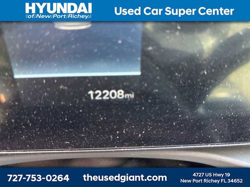 Used 2025 Hyundai Tucson SE image 11