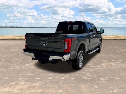 Used 2018 Ford F250 XL w/ STX Appearance Package AWD/4WD image 11