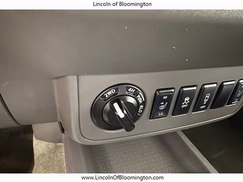 Used 2015 Nissan Frontier SV w/ SV Value Truck Package image 48