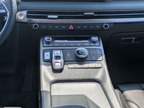 Used 2024 Hyundai Palisade Limited FWD image 46