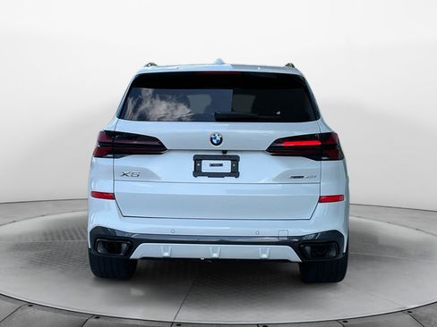 Used 2026 BMW X5 sDrive40i w/ M Sport Package RWD image 6