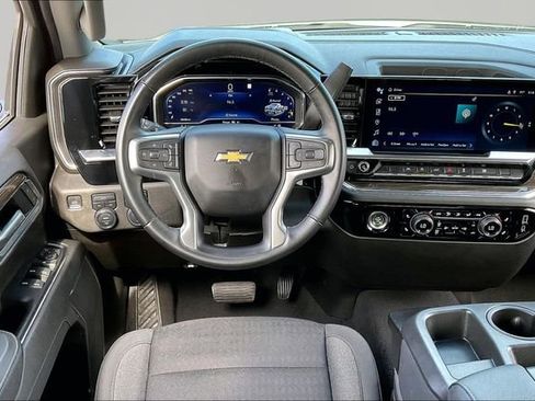 Used 2023 Chevrolet Silverado 1500 LT w/ Protection Package image 8