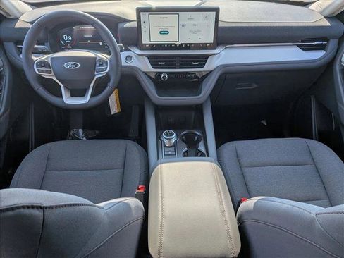 New 2026 Ford Explorer Active image 14