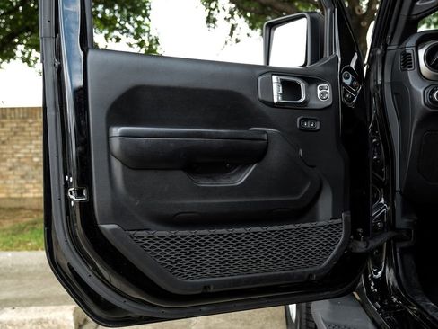Used 2021 Jeep Wrangler Unlimited Sport image 53
