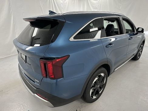 New 2026 Kia Sorento EX image 3