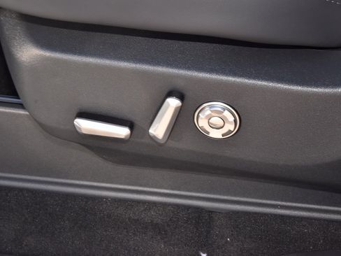 New 2025 Lincoln Navigator L Reserve w/ Jet Appearance Package image 39