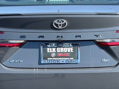 Used 2025 Toyota Camry SE FWD image 49