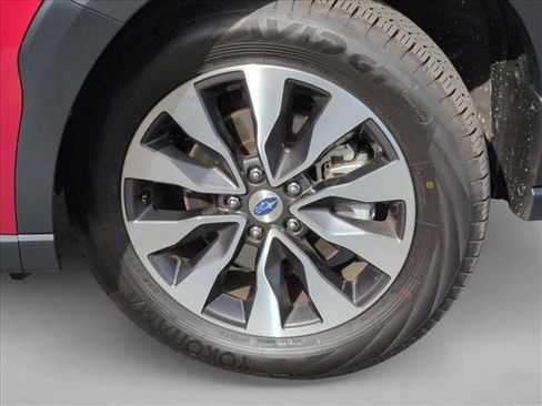 Certified 2025 Subaru Outback Limited image 25