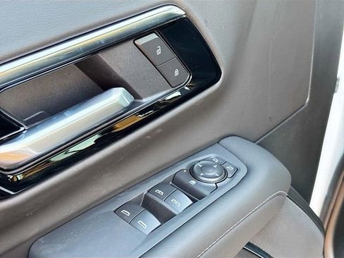 New 2026 Chevrolet Tahoe LS image 22