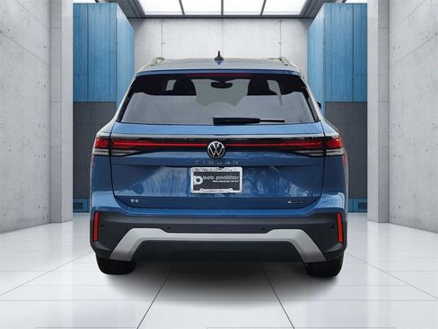 New 2026 Volkswagen Tiguan SE image 25