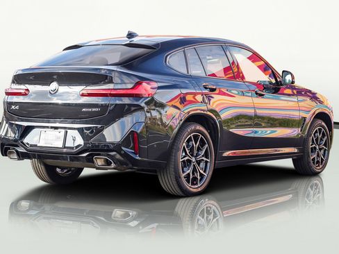 Used 2025 BMW X4 xDrive30i image 41