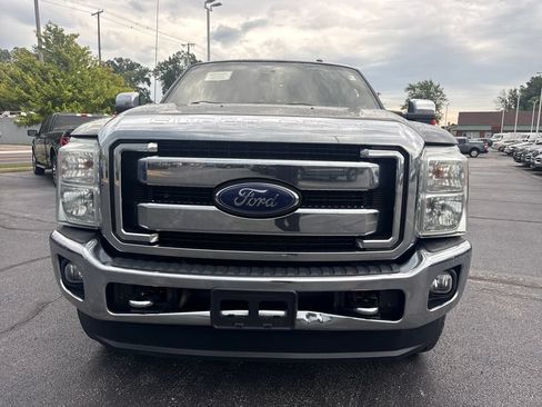Used 2016 Ford F250 Lariat w/ Lariat Ultimate Package AWD/4WD image 3