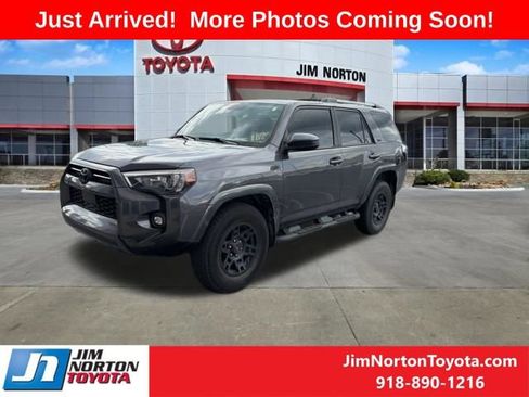 Used 2023 Toyota 4Runner SR5 RWD image 1