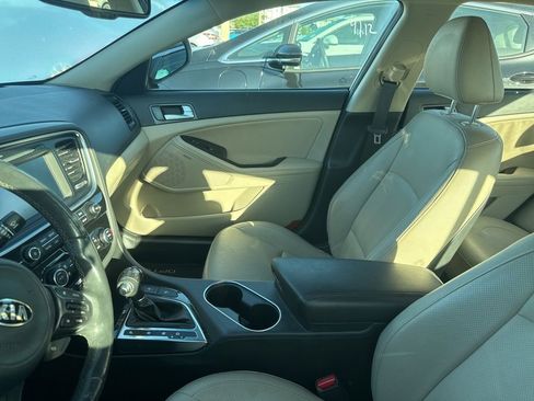 Used 2015 Kia Optima EX w/ EX Premium Package image 10