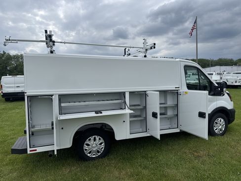 Used 2024 Ford Transit 350 w/ Interior Upgrade Package image 9