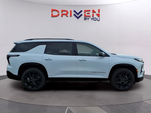 New 2026 Chevrolet Traverse RS FWD image 6