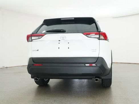 New 2025 Toyota RAV4 XLE image 41