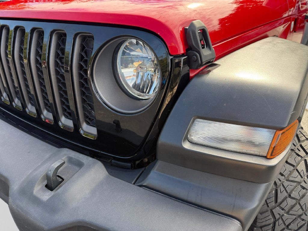 Used 2020 Jeep Gladiator Sport w/ Quick Order Package 24S AWD/4WD image 24