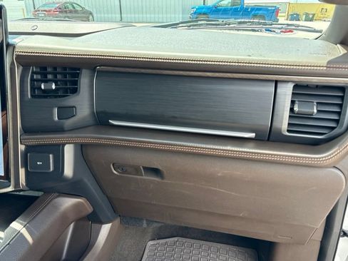 Used 2022 Ford Expedition Max King Ranch AWD/4WD image 23