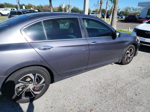 Used 2016 Honda Accord LX image 5