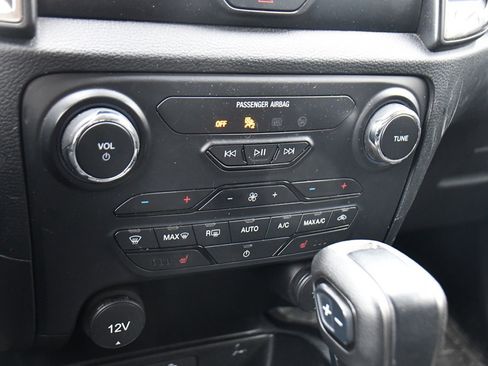 Used 2023 Ford Ranger Lariat w/ Tremor Off-Road Package image 27