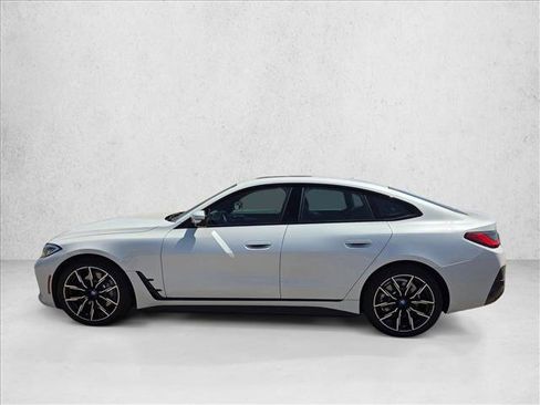 Used 2023 BMW i4 eDrive40 w/ M Sport Package RWD image 10