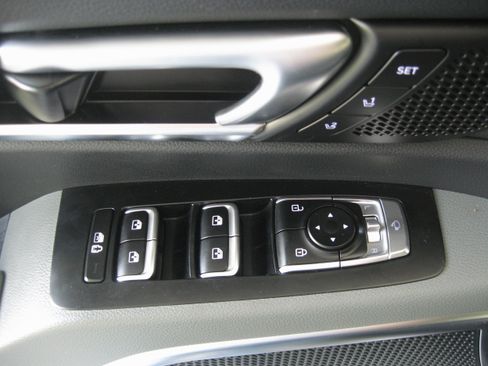 Used 2024 Kia Telluride SX X-Line image 12