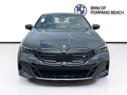 Used 2025 BMW i5 M60 w/ Executive Package AWD/4WD image 2