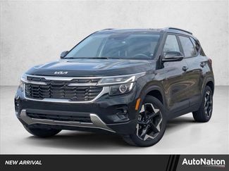 Used 2025 Kia Seltos S video 1